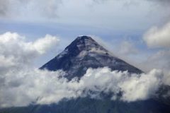 Lahar flow sa bulkang mayon, ibinabala dahil sa bagyong Kristine